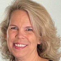 Mischa Holt