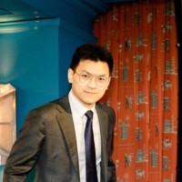 Derek Yan, Cfa