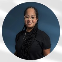 Carllette M Pérez-Cruz, Bsme, Mba