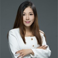 Nicole Yau