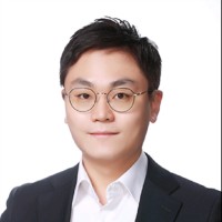 Donggun Lee
