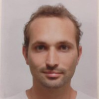 Yaniv Yaros