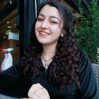 Zeynep Pak