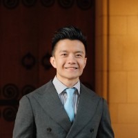 Yiwei He