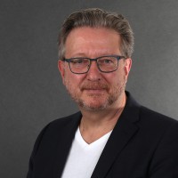 Guido Täuber