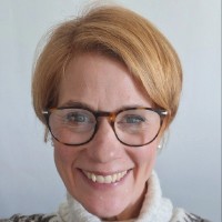 Lynsey Rowe