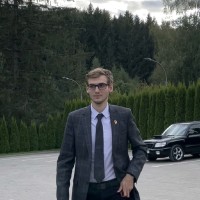 Владислав Тихно