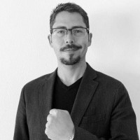 ROBERTO GUIJARRO ZARATE