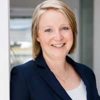 Dr. Dorothee Wenzler