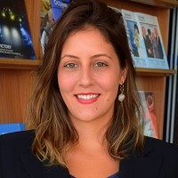 Lara Iwanicki