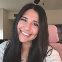 Naomi Giselle Trevino, Eit