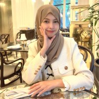 Riska Adelia