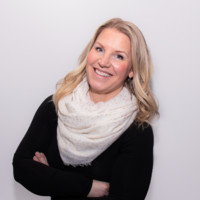 Erica Ellis,  CPHR