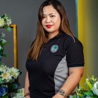 Karen de la Cruz