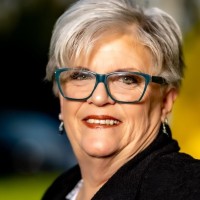 Paula Richards