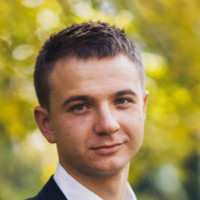 Dmitriy V.