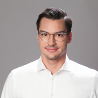 Niklas Strauch