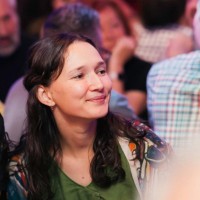 Анна Казак