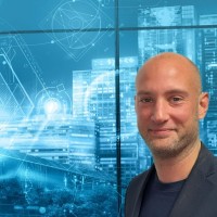 Oliver Bröker