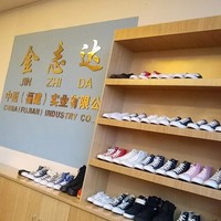侯飞龙