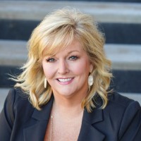 Cara Charanza, MEd, LMFT-A