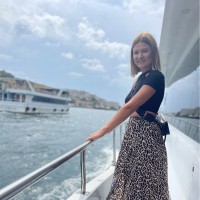 Vali Diana Fieraru