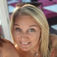 Beth Sanders