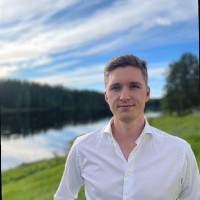 Simon Rødsbakken Røe