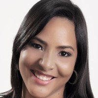 Naiá Costa