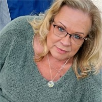 Karen Robinson