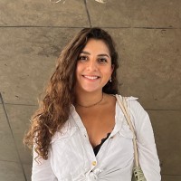 Nely M.