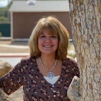 Karen White