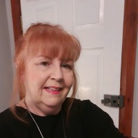 Linda Dowling