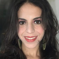 Críscia Luana Oliveira Marfil