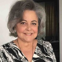 Vânia M. Rodrigues Leonardo