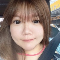 黃郁雯