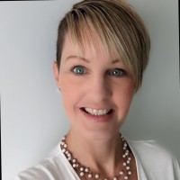 Kirsteen Hebert Mir, Chrl