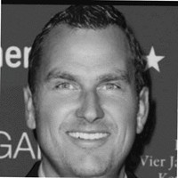 Robert Gierer