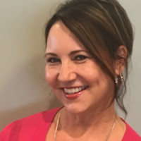 Suzanne Ellis