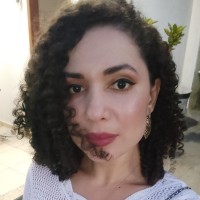 Priscila Leão