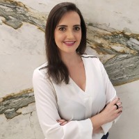 Renata Caixeta