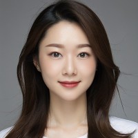 Yuwei(Flora) Zheng