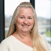 Heidi J Allan