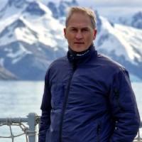 Peter Bentham MCMI, MIoL