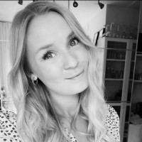 Michelle Olsen