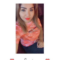 Isis Larios