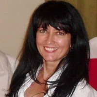 Aurora Bernarda Arango Miguel