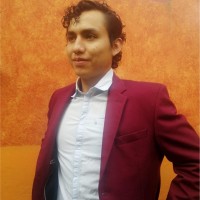 Adrián Tapia