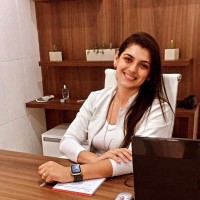 Nayara Queiroz