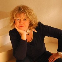 Pierrette Ahang